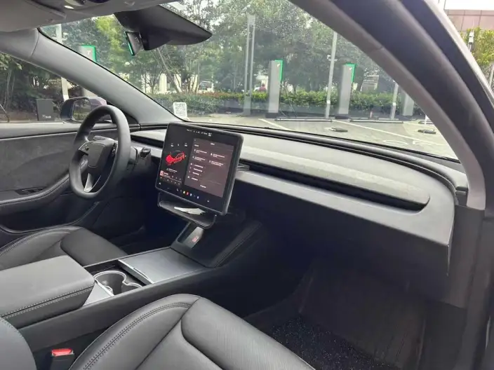Model 3 2023 Model Long Battery Life Pro All-wheel drive version – фото 6