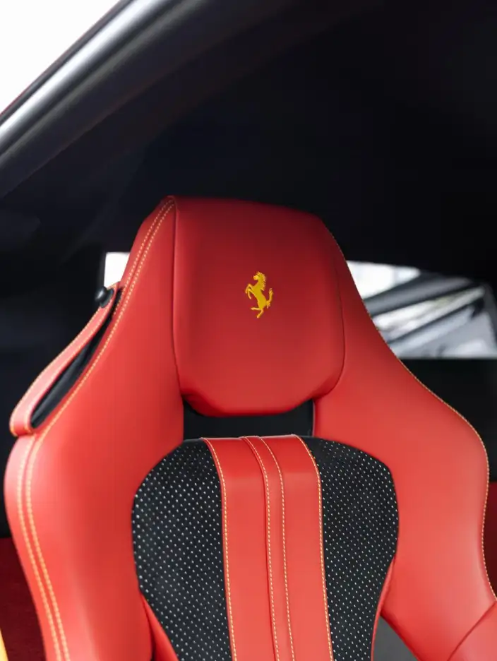 Ferrari F8 2019 Model Tributo 3.9T V8 – фото 8