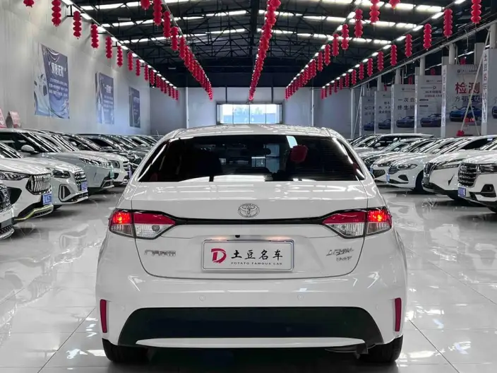 Toyota Levin 2022 Model 185T CVT Deluxe Edition – фото 5