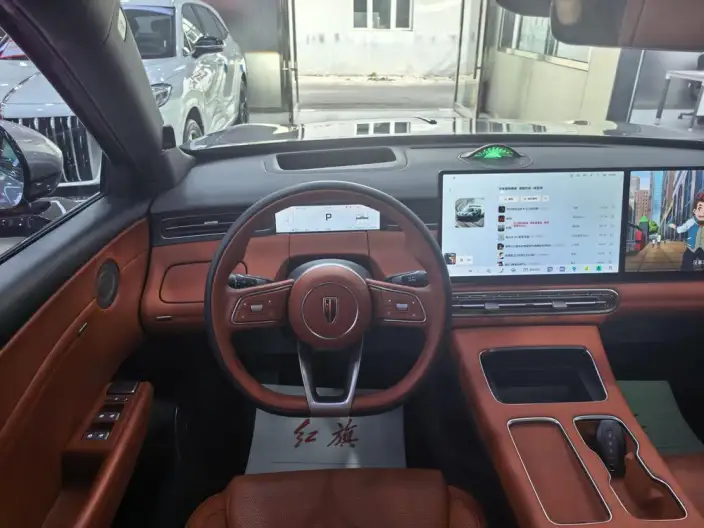 HONGQI HS6 PHEV 2026 Model 220 4WD Smart Hybrid Edition – фото 9