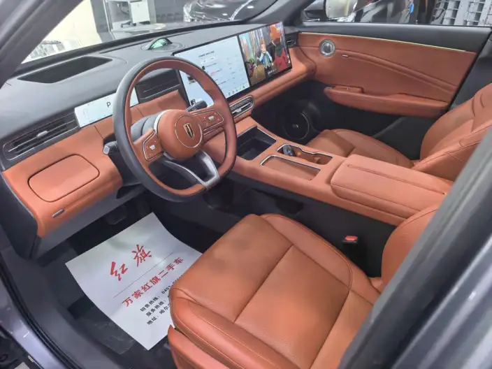 HONGQI HS6 PHEV 2026 Model 220 4WD Smart Hybrid Edition – фото 10