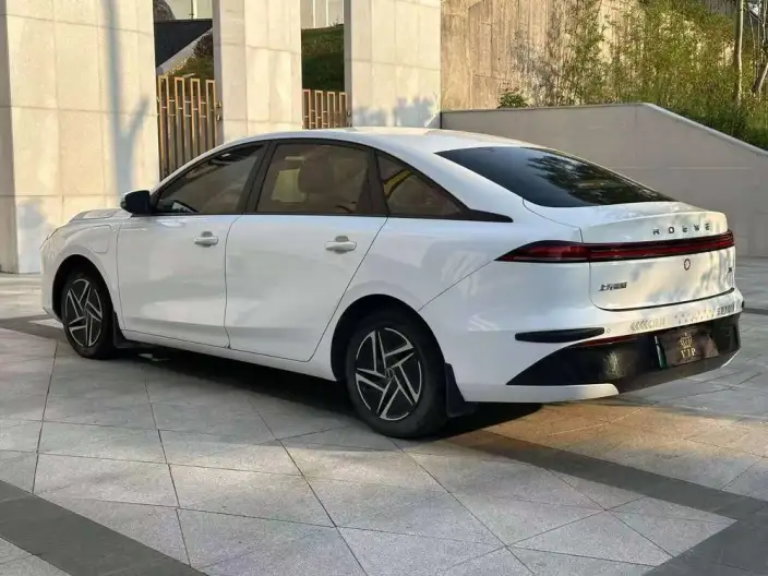 Roewe D6 2025 Model 450km Premium Edition