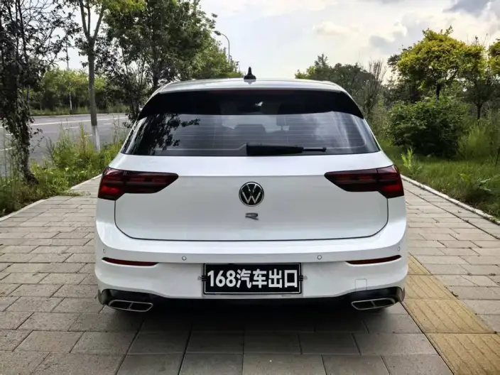 Volkswagen Golf 2023 Model 280TSI DSG R-Line Lite – фото 5