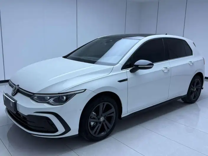 Volkswagen Golf 2023 Model 280TSI DSG R-Line