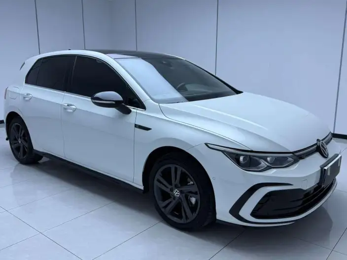 Volkswagen Golf 2023 Model 280TSI DSG R-Line