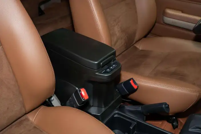 Rand Coolouse 70 2024 Model 4.0L Automatic 4WD 5 seat Parallel Imported – фото 9