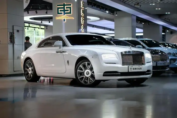 Wraith 2018 Model 6.6T Standard Model