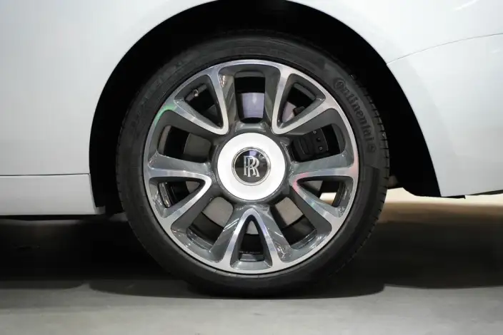 Wraith 2018 Model 6.6T Standard Model – фото 8