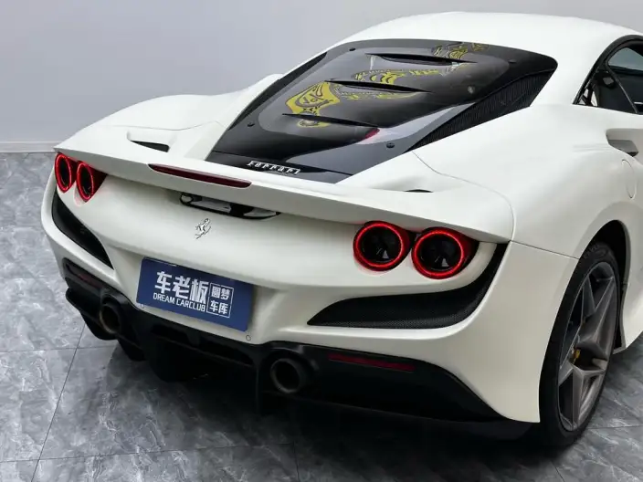Ferrari F8 2019 Model Tributo 3.9T V8 – фото 9