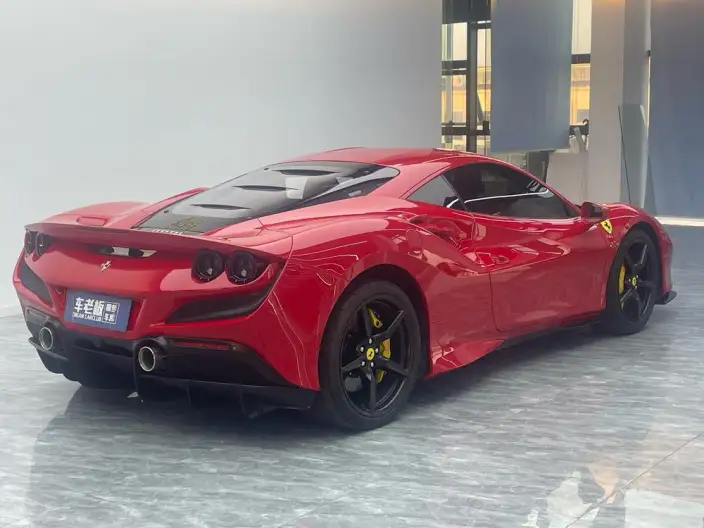 Ferrari F8 2019 Model Tributo 3.9T V8 – фото 9