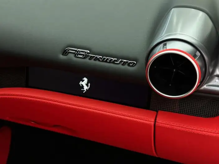 Ferrari F8 2019 Model Tributo 3.9T V8 – фото 10