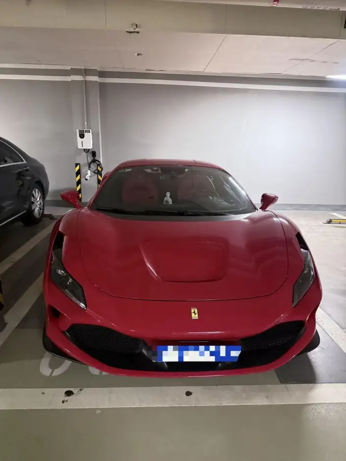 Ferrari F8 2019 Model Tributo 3.9T V8 – фото 7