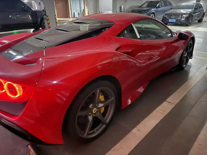 Ferrari F8 2019 Model Tributo 3.9T V8 – фото 9