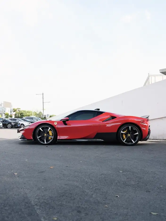 Ferrari SF90 2019 Model 3.9T Standard Edition