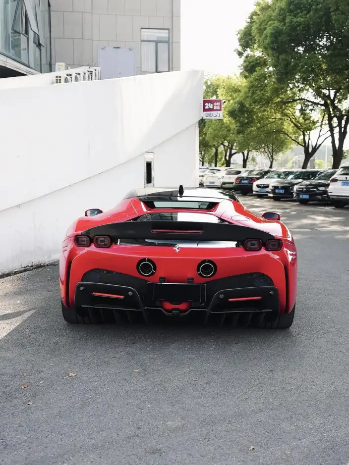 Ferrari SF90 2019 Model 3.9T Standard Edition