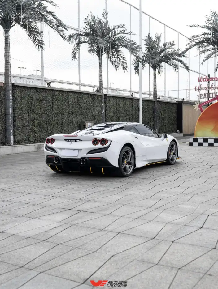 Ferrari F8 2019 Model Tributo 3.9T V8 – фото 6