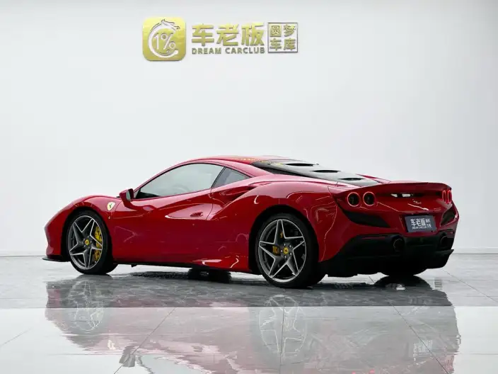 Ferrari F8 2019 Model Tributo 3.9T V8