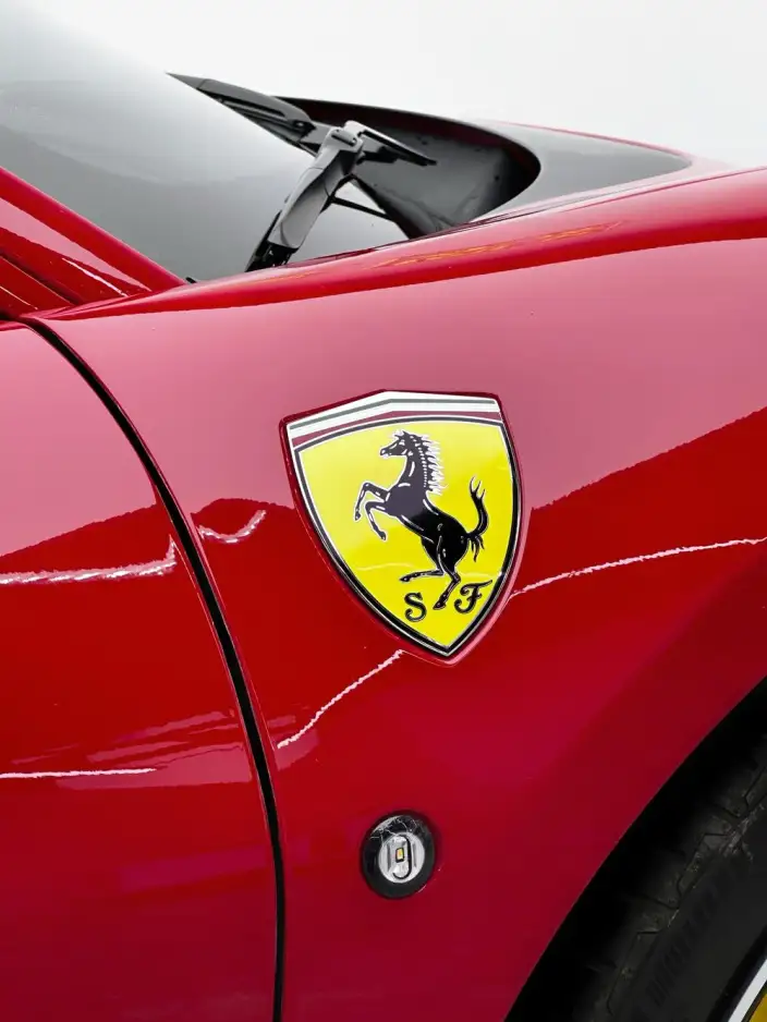 Ferrari F8 2019 Model Tributo 3.9T V8 – фото 8