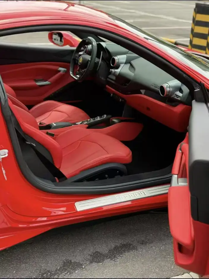 Ferrari F8 2019 Model Tributo 3.9T V8 – фото 10