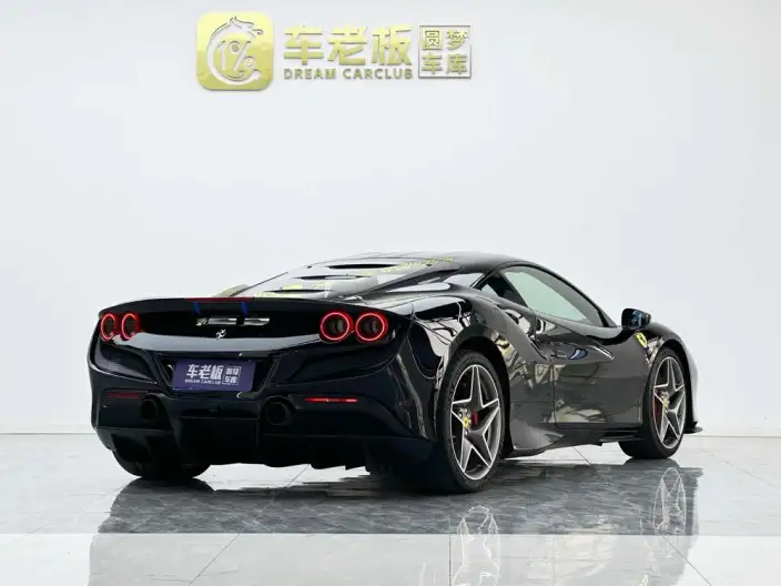 Ferrari F8 2019 Model Tributo 3.9T V8 – фото 6