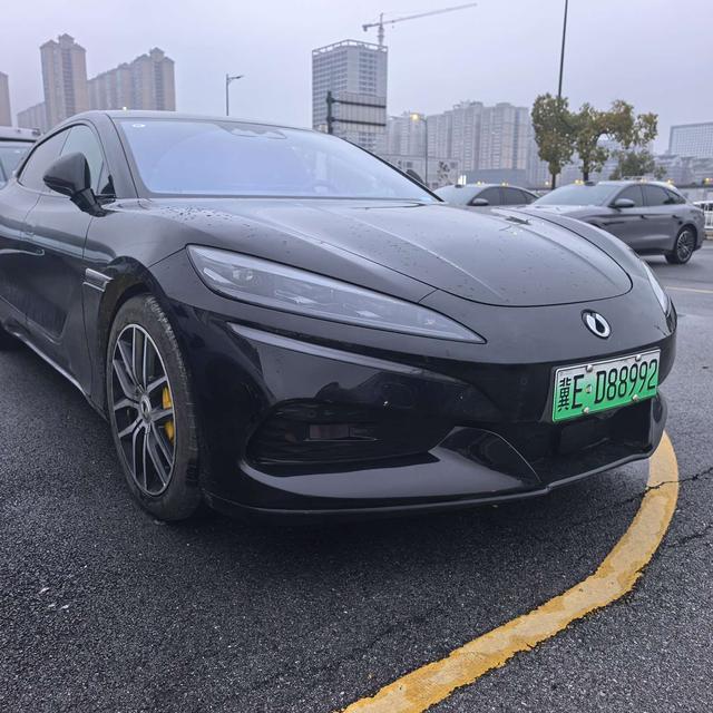 Denza Z9GT EV 2024 630 4WD Max – фото 2