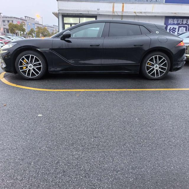Denza Z9GT EV 2024 630 4WD Max – фото 9