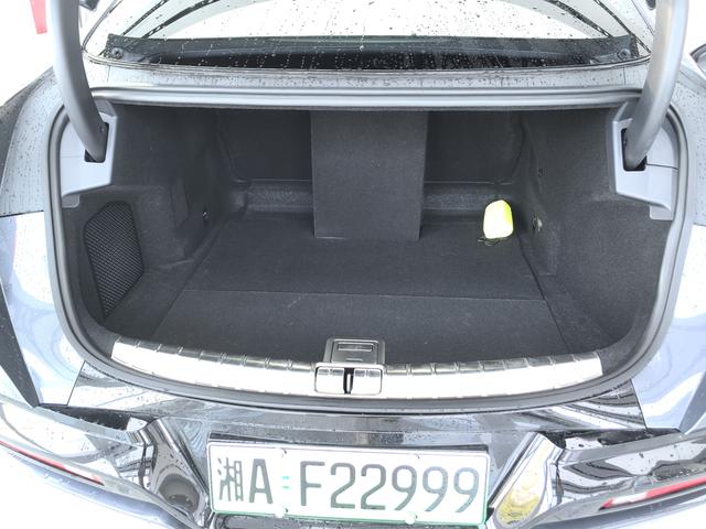 Denza Z9 DM 2024 1100 4WD Max – фото 14