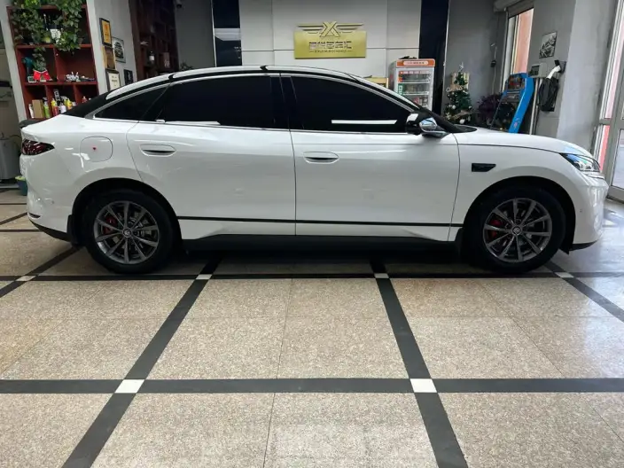 QinL EV 2025 Model 470KM Leading Model – фото 5
