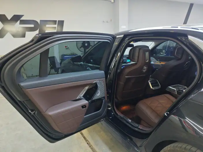 BMW 7 Series 2023 Model 740Li Leading Model M Sports Set – фото 7