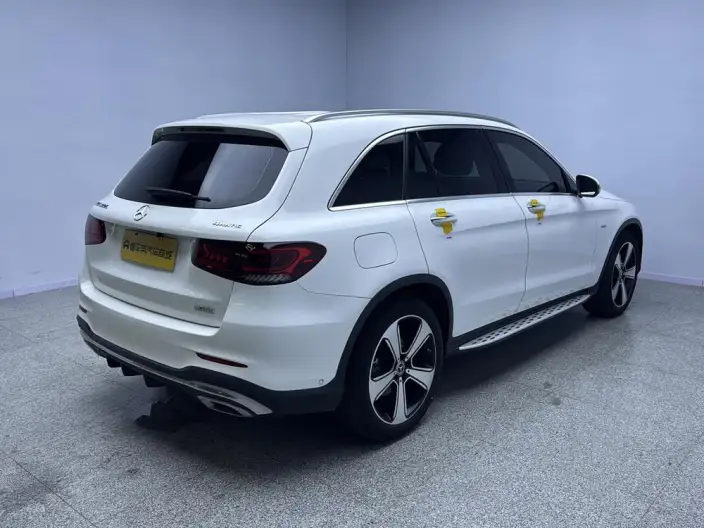 Mercedes-Benz GLC 2022 Model Facelift GLC 300 L 4MATIC Luxury Model – фото 7