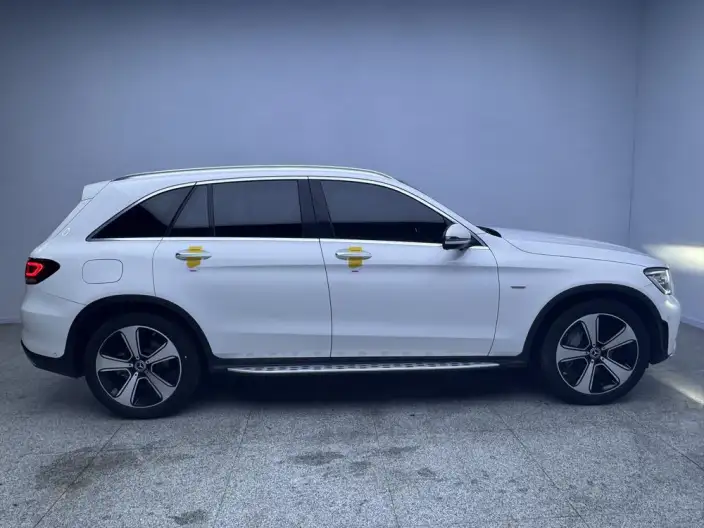 Mercedes-Benz GLC 2022 Model Facelift GLC 300 L 4MATIC Luxury Model – фото 8