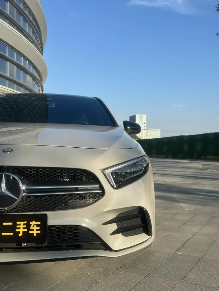 Mercedes-Benz A-Class AMG Imported 2022 Model AMG A 35 4MATIC – фото 8