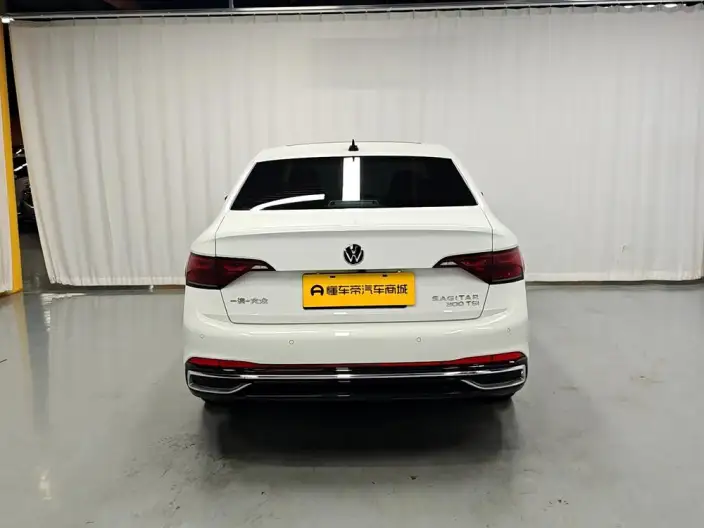 Volkswagen Sagitar 2023 Model 300TSI DSG Beyond Edition – фото 6
