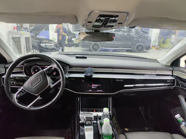 Audi A8 2023 Model A8L 55 TFSI quattro Flagship Model – фото 7