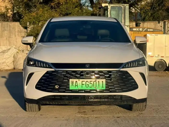 BYD Qin PLUS DM 2025 Model Smart Driving Edition DM-i 55KM Leading Model