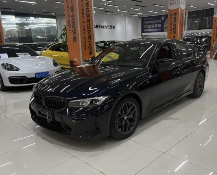 BMW 3 Series 2025 Model 330i M Sports Night Set