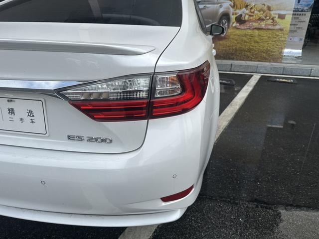Lexus ES 2017 модификация 200 30 Anniversary Edition – фото 11