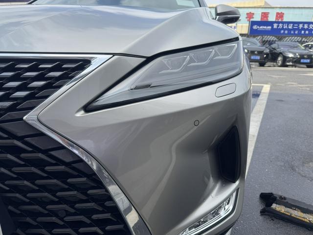 Lexus RX Модель 2020 года 300 4WD Elegant Edition Country VI