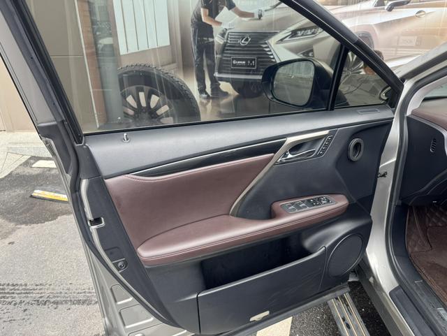 Lexus RX Модель 2020 года 300 4WD Elegant Edition Country VI – фото 13