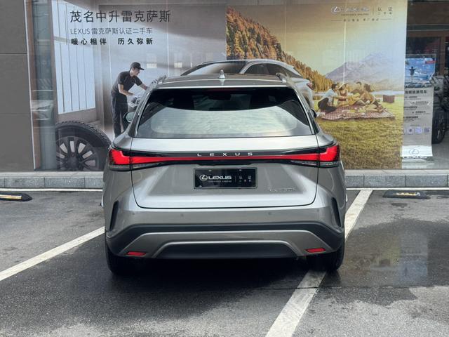 Lexus RX 2023 350h 2WD Joy f ul Edition