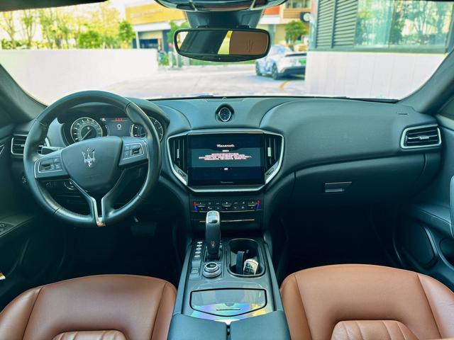 Ghibli 2023 2.0T GT – фото 11