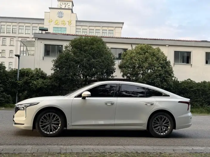 BESTUNE B70 2023 Model Third generation 1.5T Automatic Changxiang Edition Model