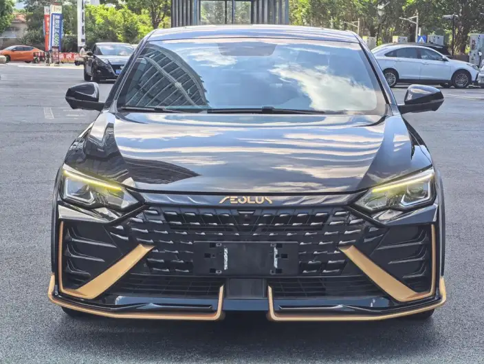 Yixuan Max 2022 Model 1.5T Dark Night Edge Edition