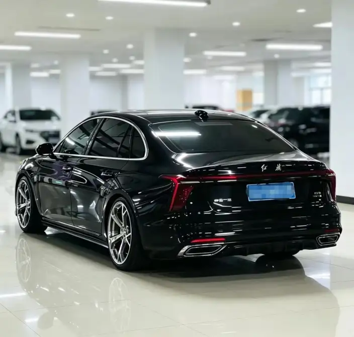 Hongqi H5 2023 Model 2.0T Automatic Smart Flag Enjoy Edition