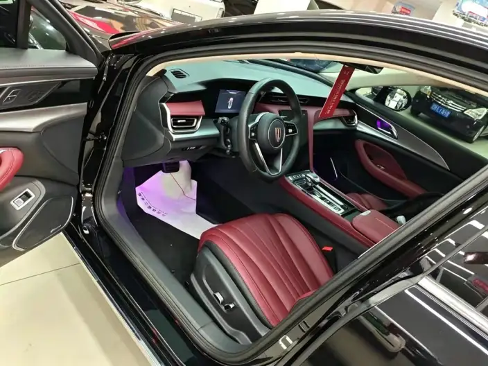 Hongqi H5 2023 Model 2.0T Automatic Smart Flag Enjoy Edition – фото 8