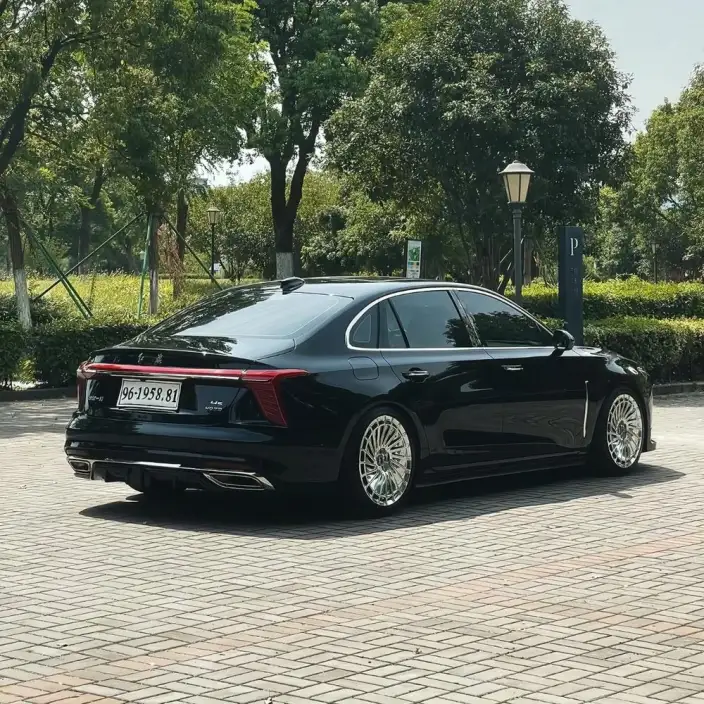 Hongqi H5 2023 Model 1.5T DCT Flag Rhythm Edition