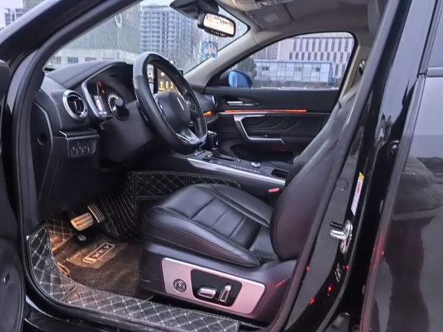 WEY VV5 2017 2.0T Ultra Luxury – фото 4