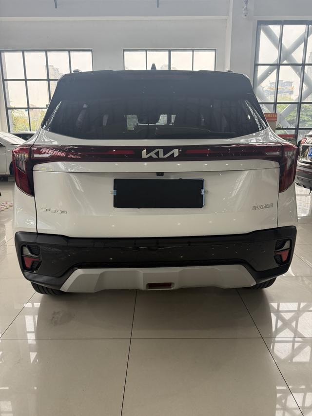 Kia Seltos Раздел 2023 1.5L IVT Premium Edition – фото 4