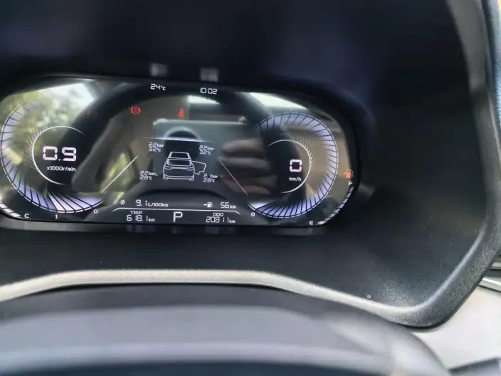 Geely Emgrand 2022 Model No. 4 Gen 1.5L CVT Flagship Model – фото 7