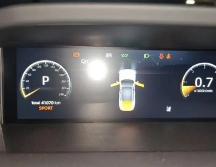 Changan UNI-V 2022 Model 1.5T Smart Pilot Model – фото 8